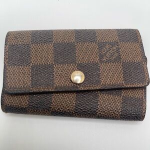 Louis Vuitton Damier Key Case